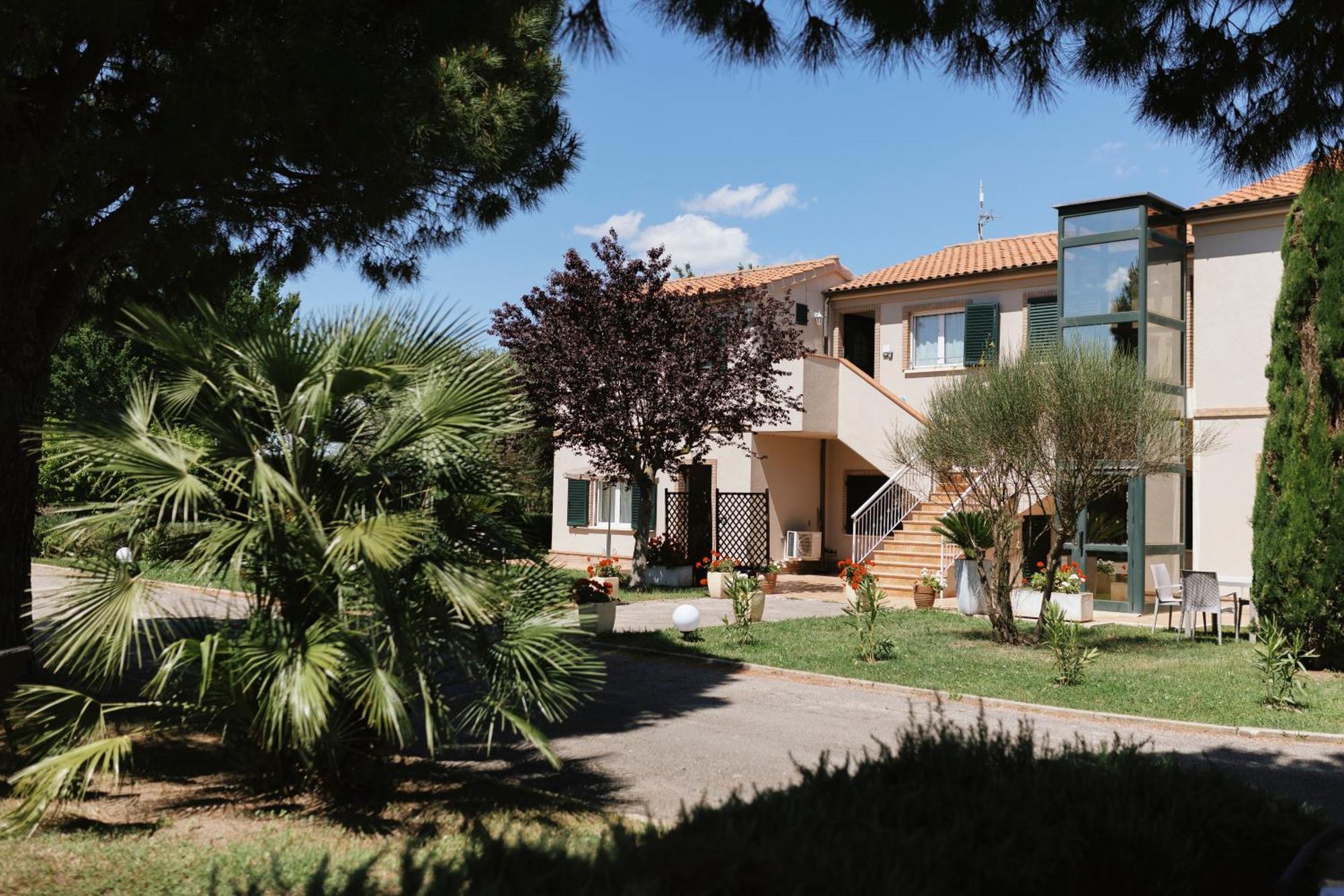 Villa Chiara ปอร์โตเรกานาติ ภายนอก รูปภาพ